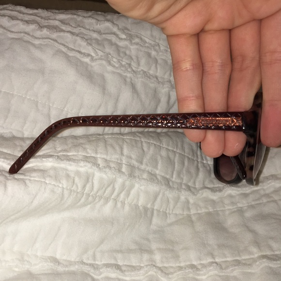 Womens Ellen Tracy taupe & brown sunglasses - Picture 5 of 5